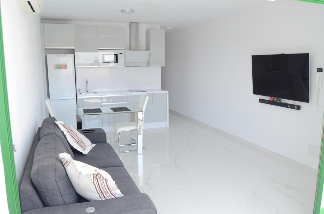 Modern Quiet Apartament Beach Front San Bartolomé Eksteriør billede