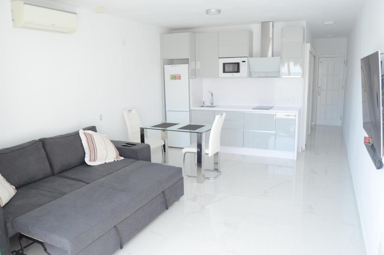 Modern Quiet Apartament Beach Front San Bartolomé Eksteriør billede